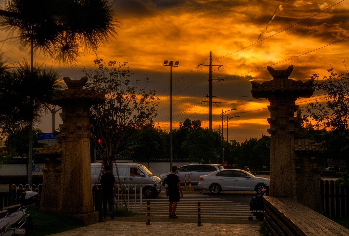 古镇文玩交易市场