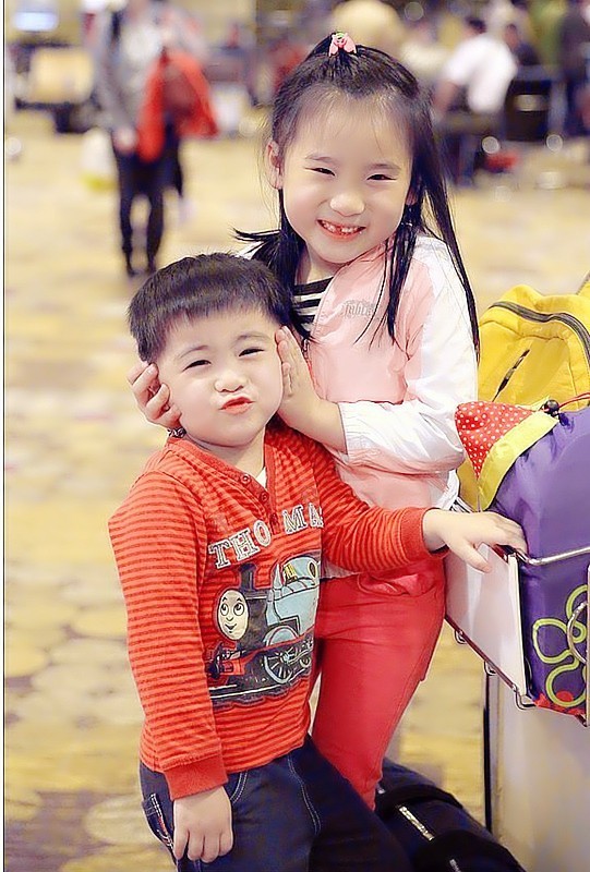 【不老松：游摄异国风情：新、马、泰！】（129）新加坡机场候机楼与老朽合作的片！ (2