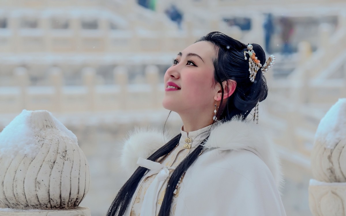 雪中游拍20220122-宫里的女人 《44》