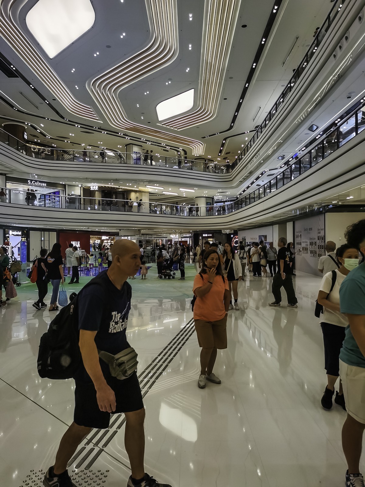 香港大围围方商场（新开业）