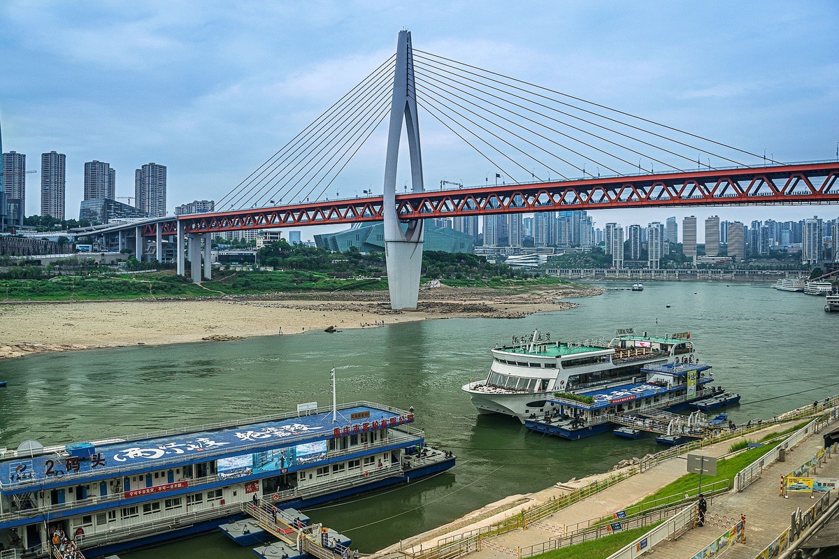 路拍—重庆渝中区洪崖洞