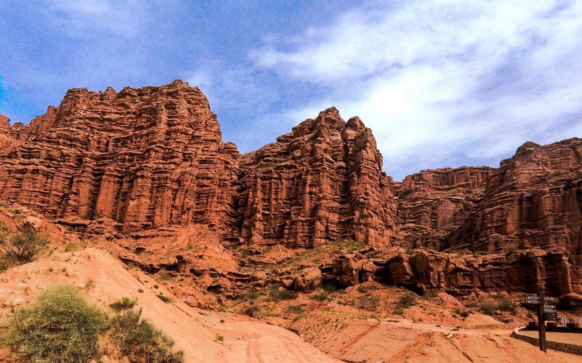 新疆阿克苏---温宿大峡谷