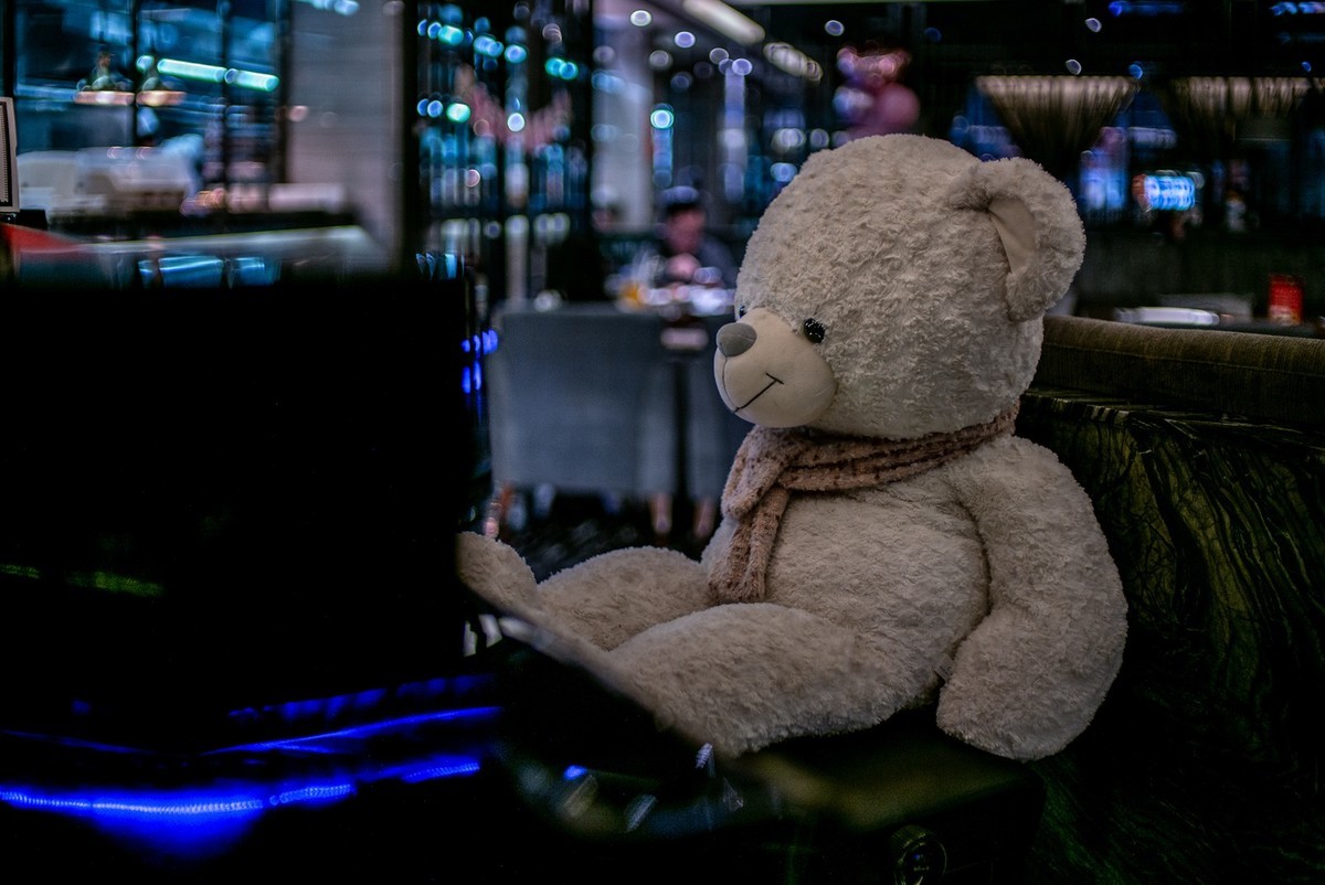 Lecia MP240+Nokton 35/1.2 Asph II VM (餐厅试镜 )