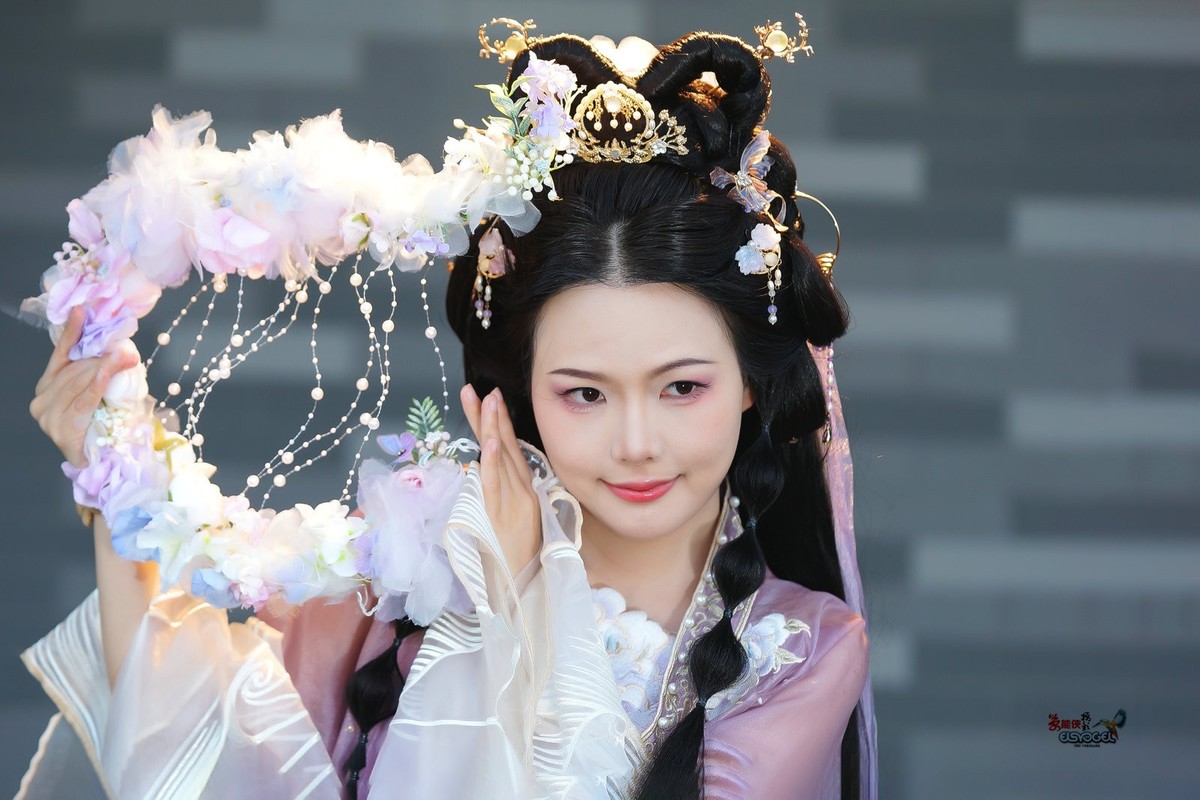 【紫色精灵】---冰冰