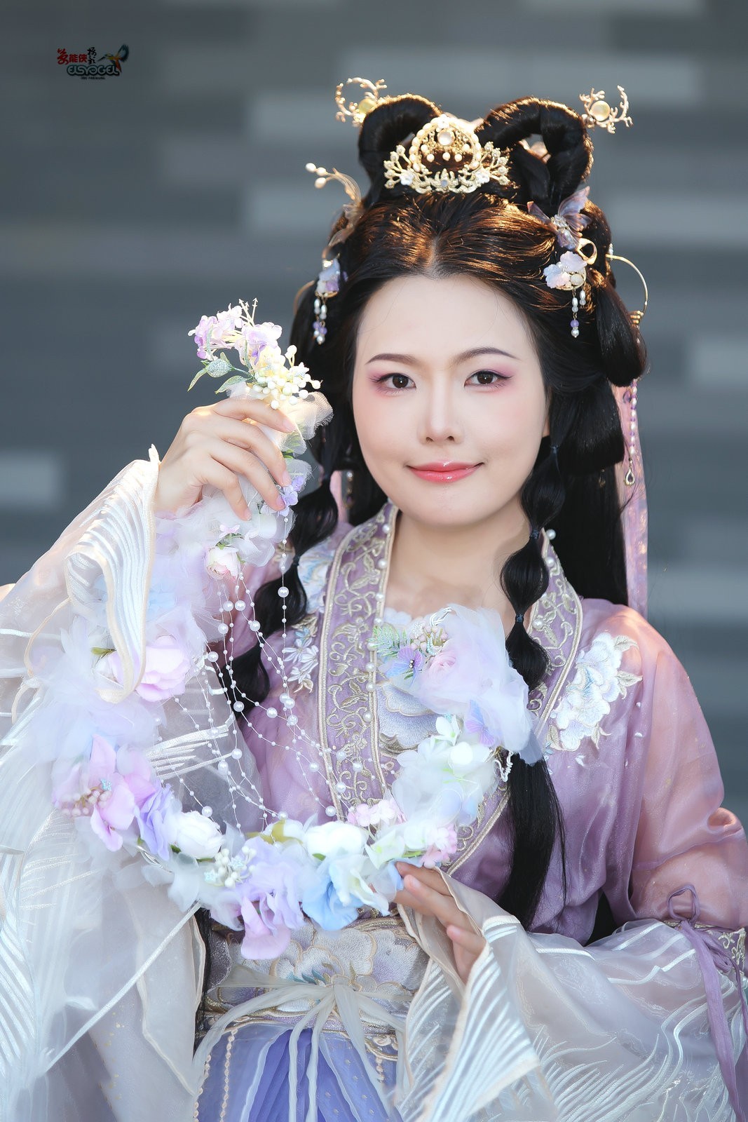 【紫色精灵】---冰冰