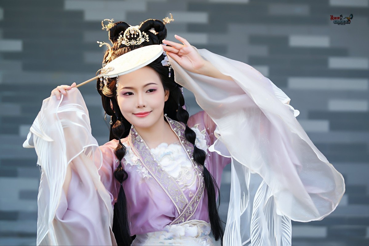 【紫色精灵】---冰冰