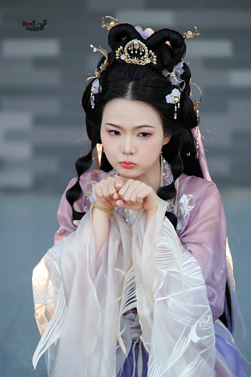 【紫色精灵】---冰冰