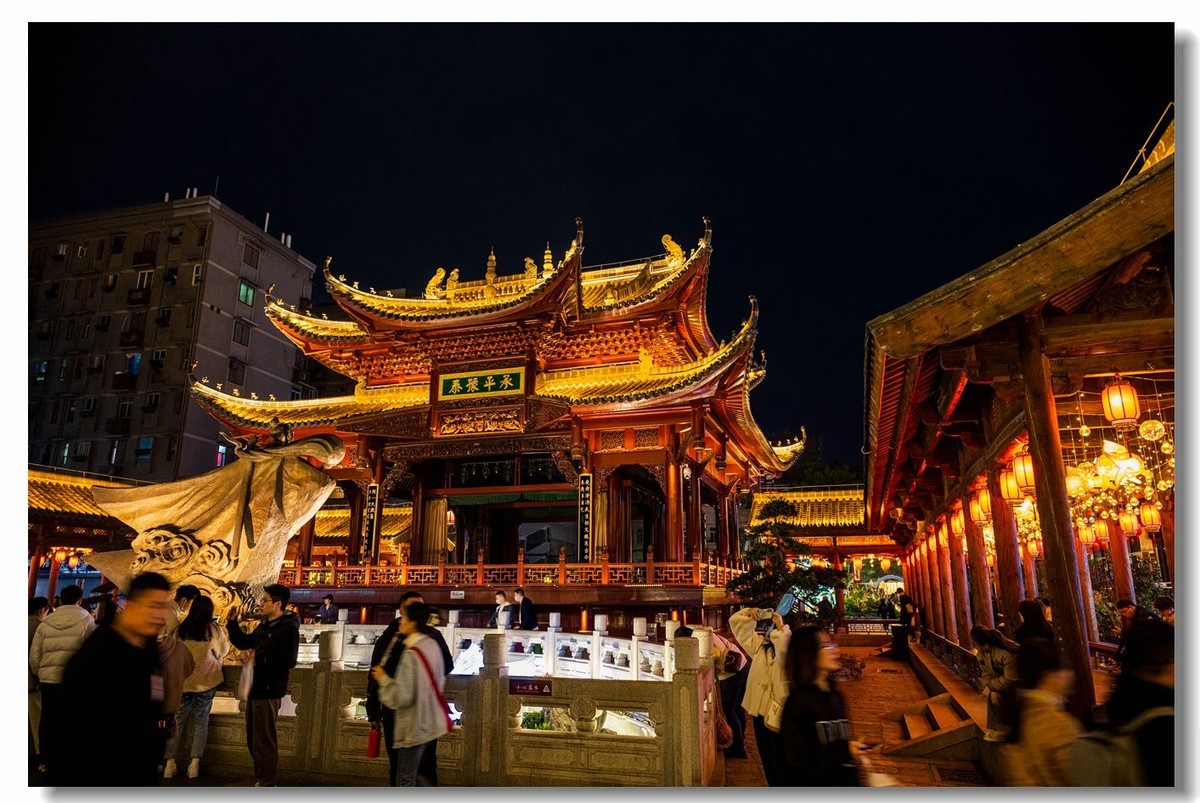 南昌万寿宫之夜