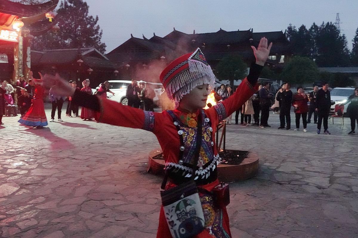 土家族的篝火晚会