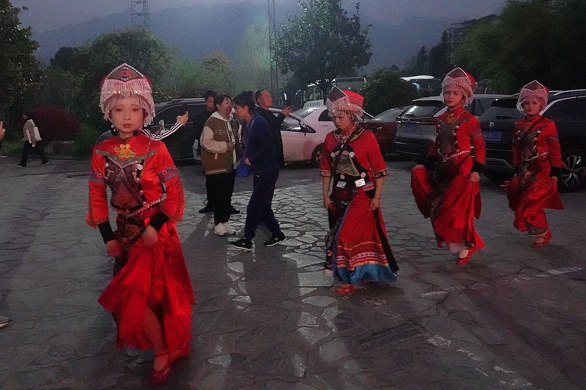 土家族的篝火晚会