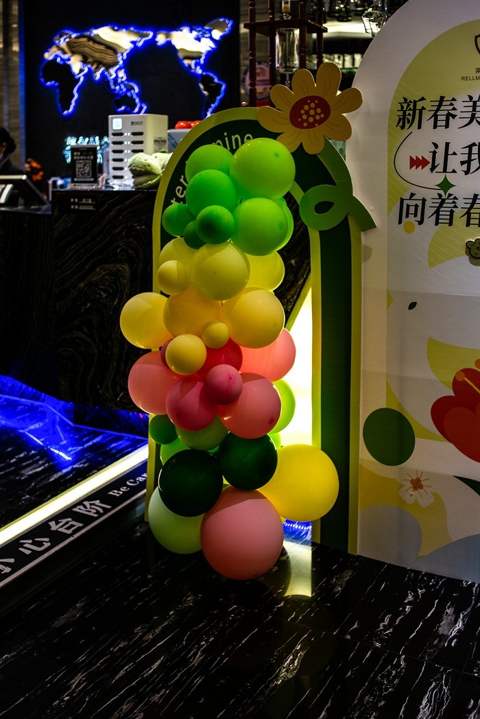 Lecia MP240+Nokton 35/1.2 Asph II VM (餐厅试镜 )