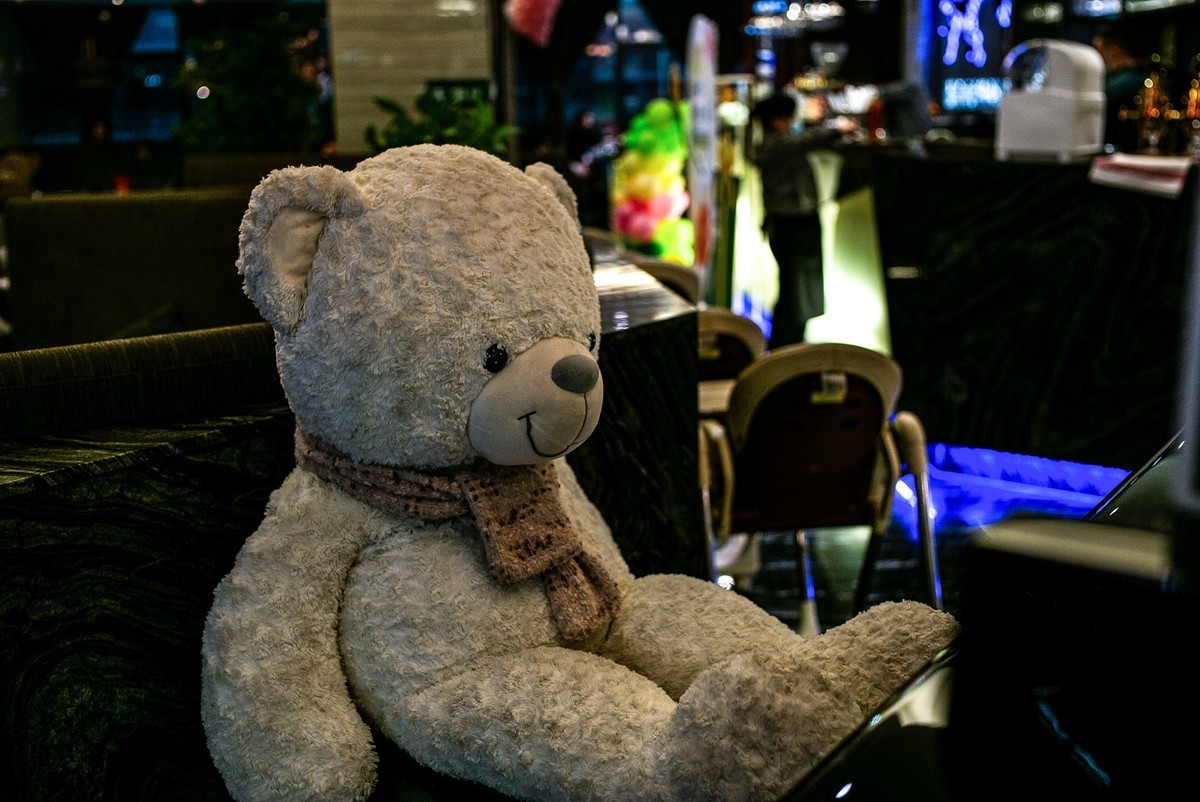 Lecia MP240+Nokton 35/1.2 Asph II VM (餐厅试镜 )