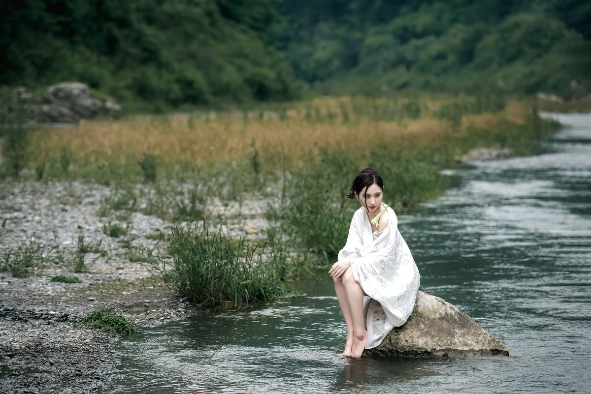 山美水美人更美（3)