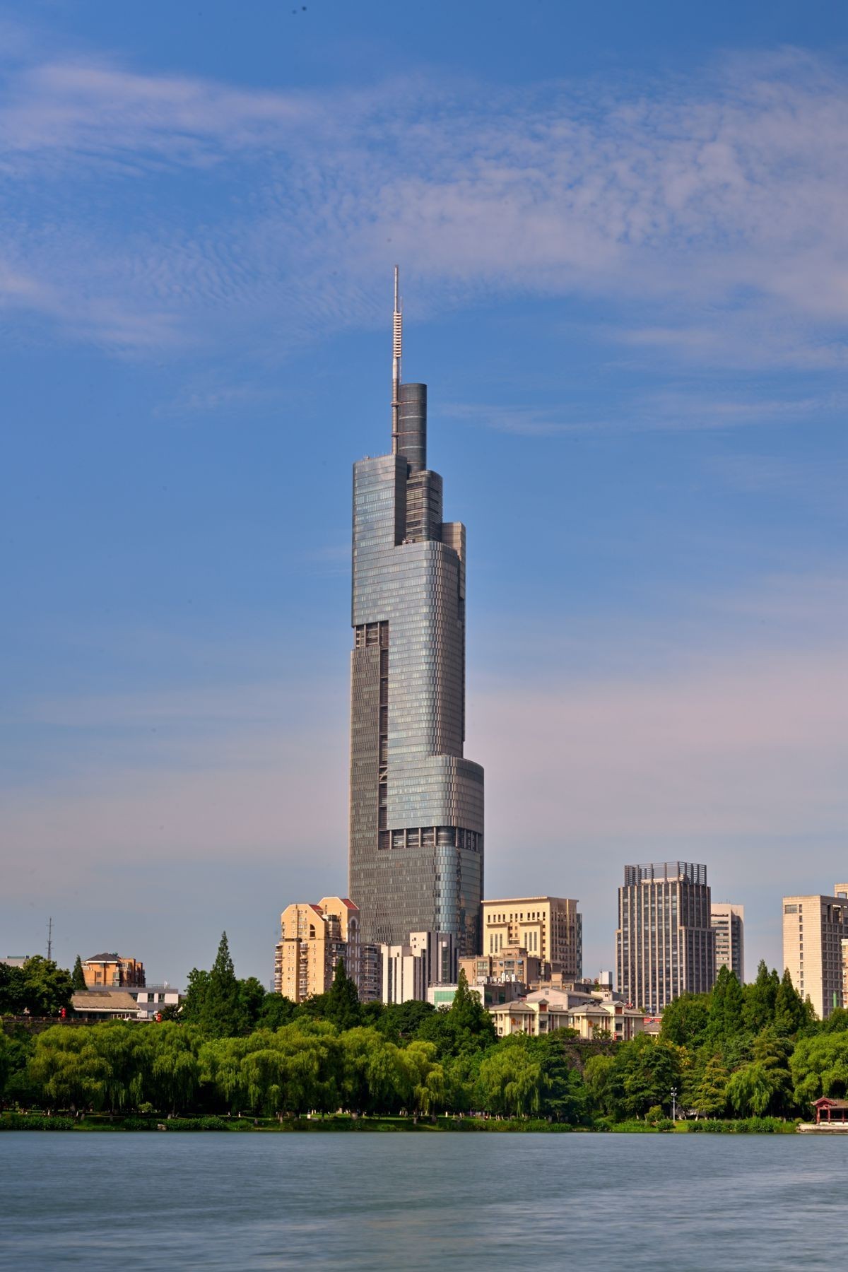 绕着圈圈拍紫峰