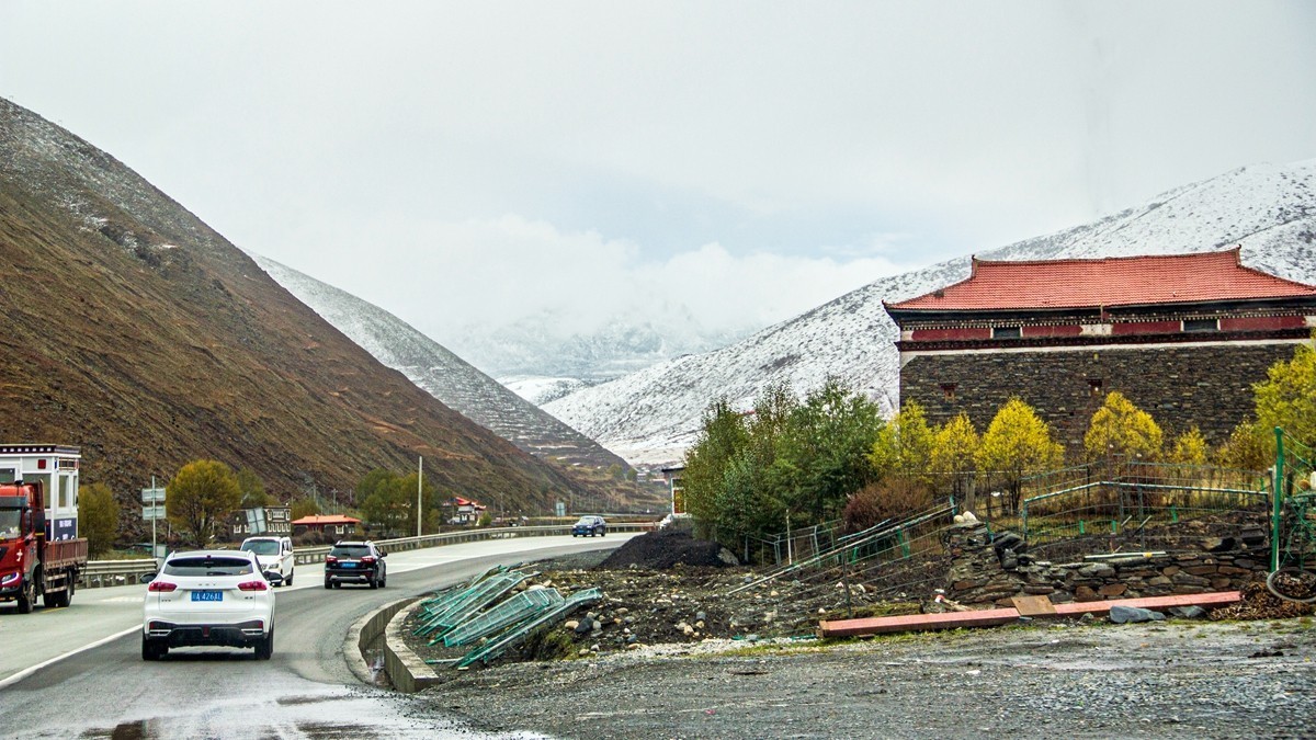 秋行川西高原--风雪折多山【6】