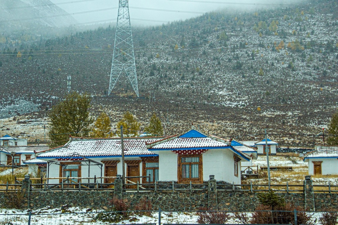 秋行川西高原--风雪折多山【6】