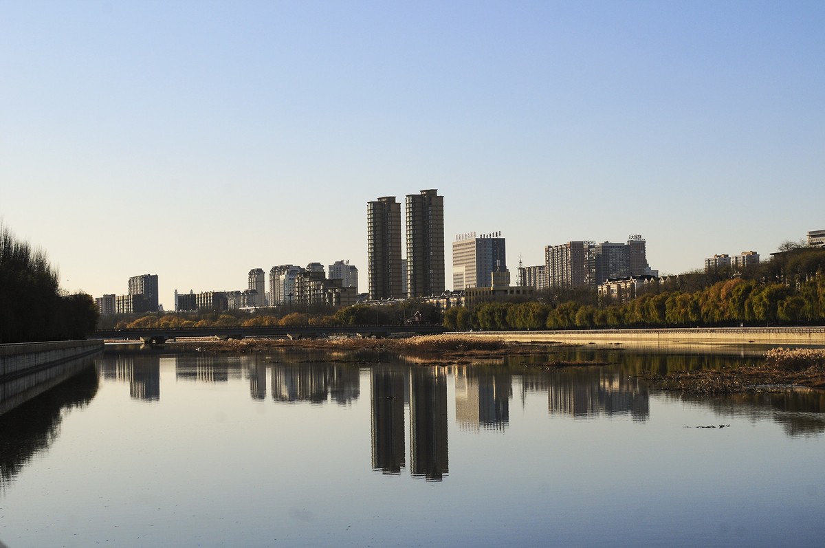 小五星空(中国)  祝大家新春快乐！