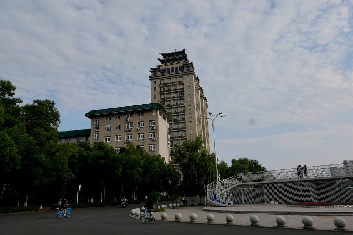 武汉映像----中南民族大学掠影！