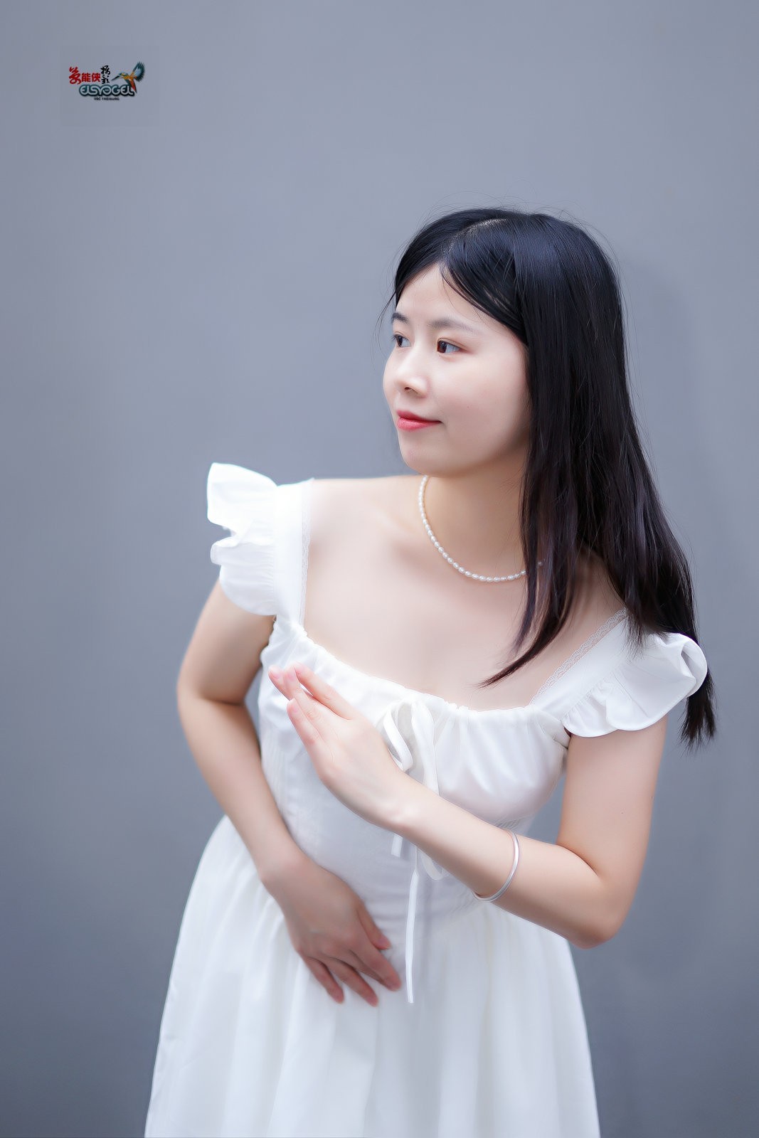 【夏日白裙子少女】---双子