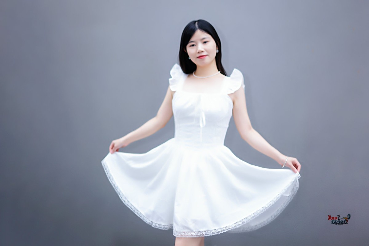【夏日白裙子少女】---双子
