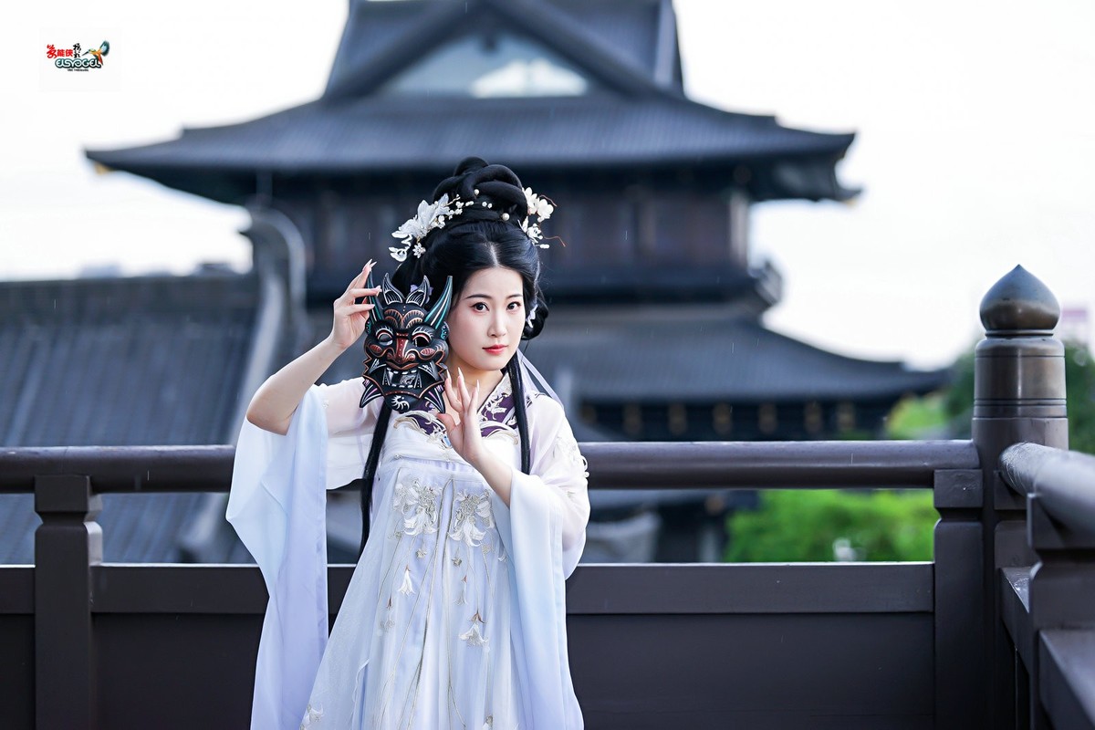 【风吟紫纱】---似海