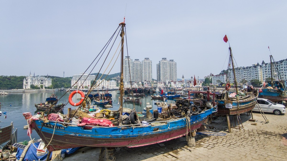 休 渔 期 的 渔 人 码 头 （ 四 ）