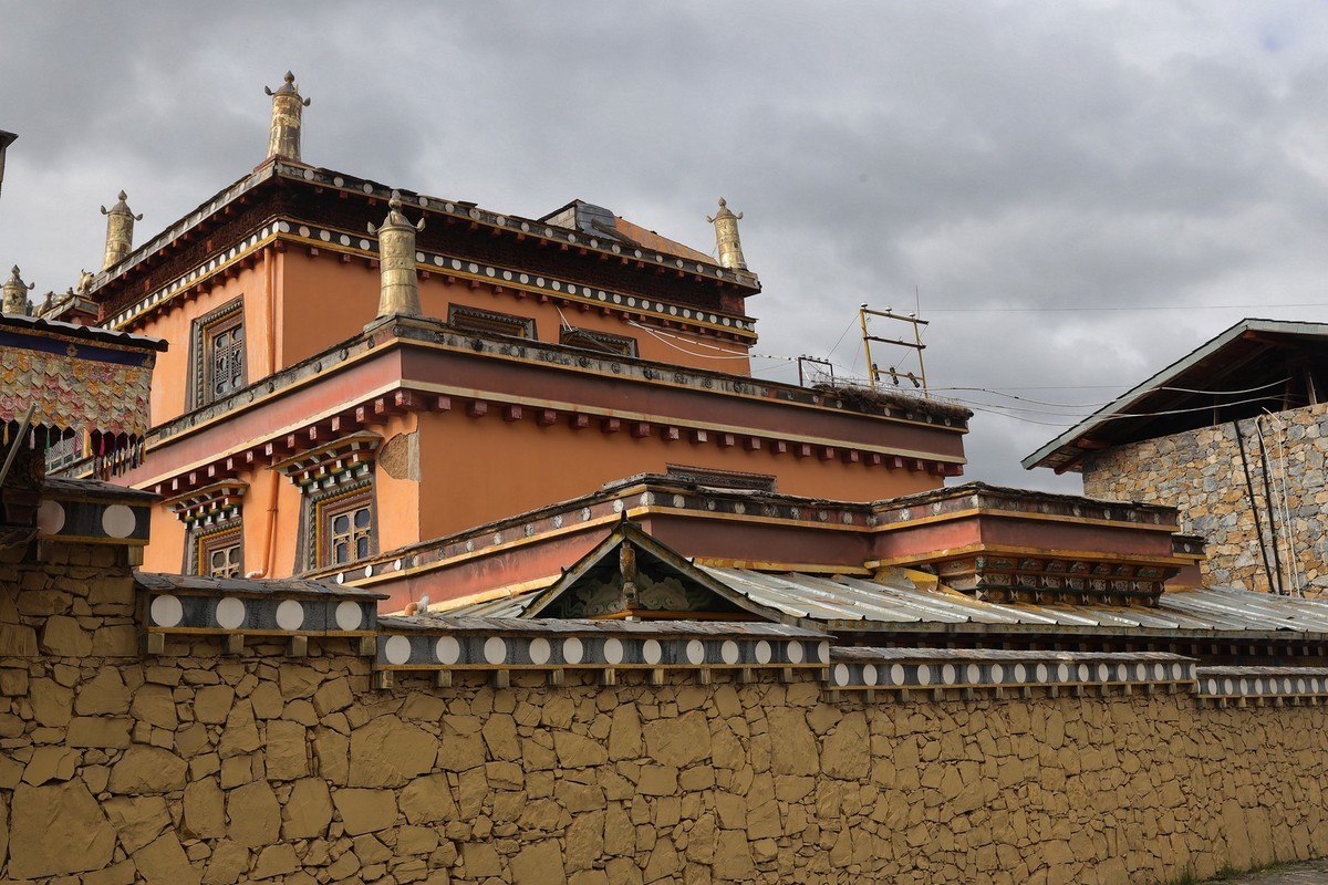 香格里拉--印寺院