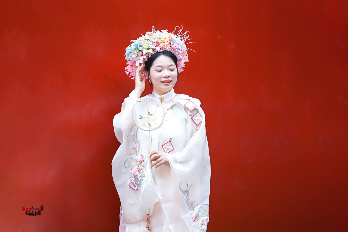 【九月泉州簪花女】 ---小桃