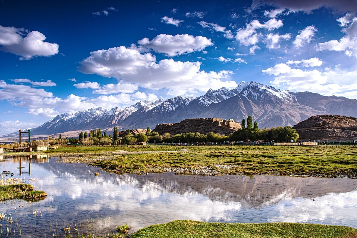 帕米尔高原【15】--金草滩湿地--祝老朋友们国庆节快乐