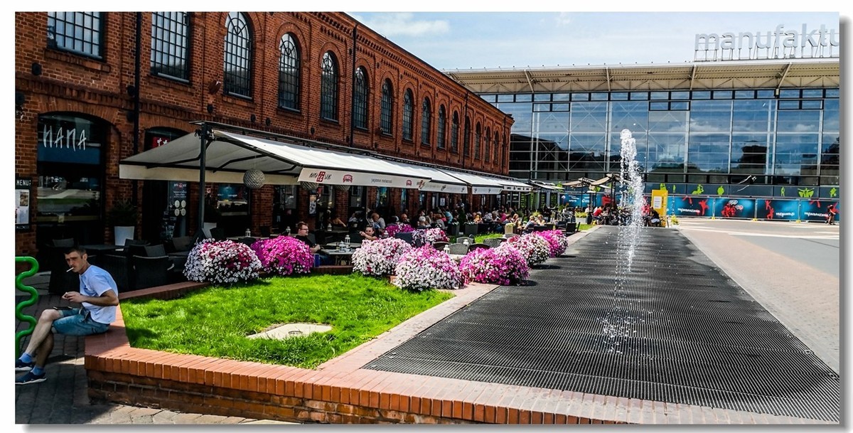 红城留影（波兰）