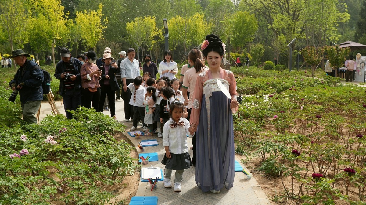 公园遛弯儿随走随拍