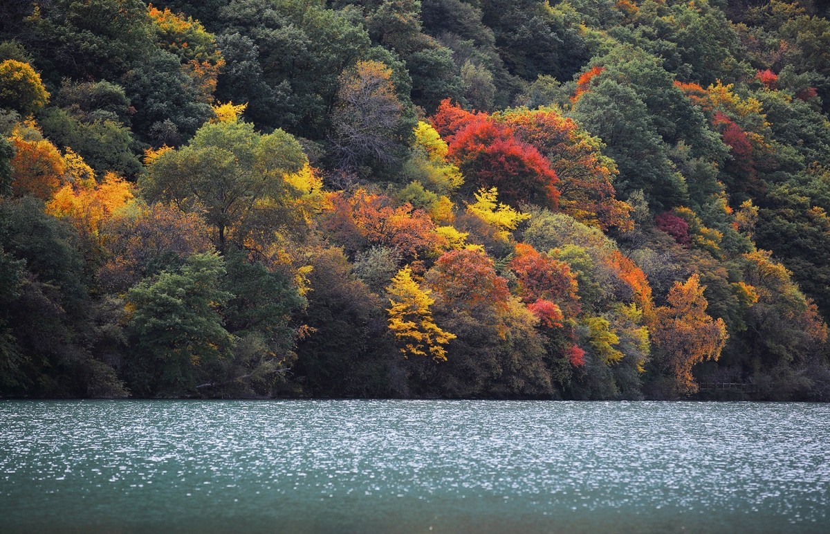 松坪沟----上、下自腊海