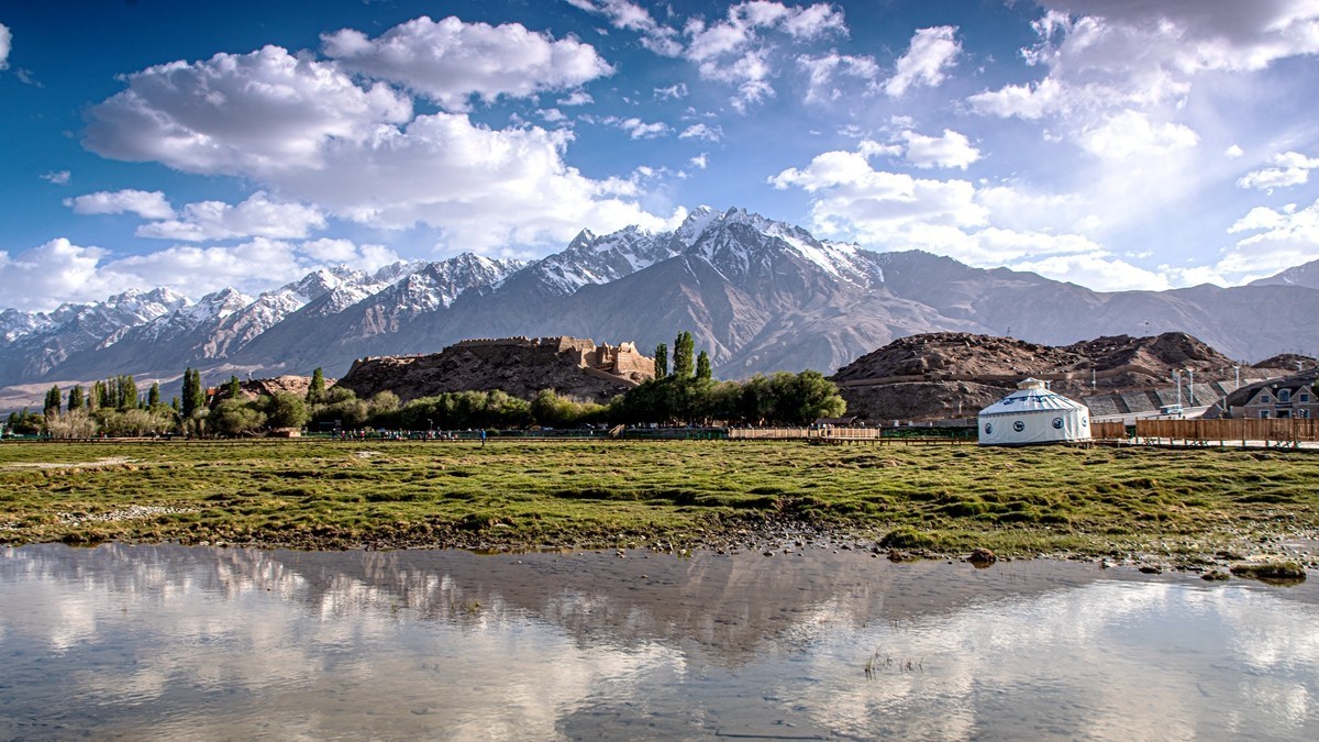 帕米尔高原【15】--金草滩湿地--祝老朋友们国庆节快乐