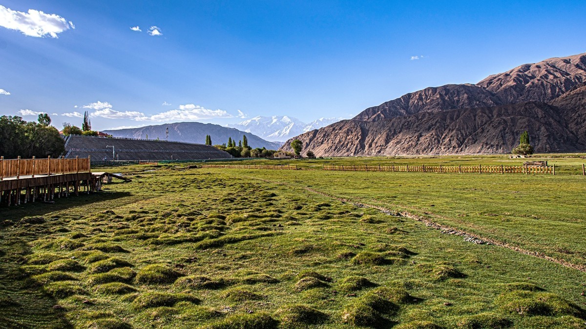 帕米尔高原【15】--金草滩湿地--祝老朋友们国庆节快乐