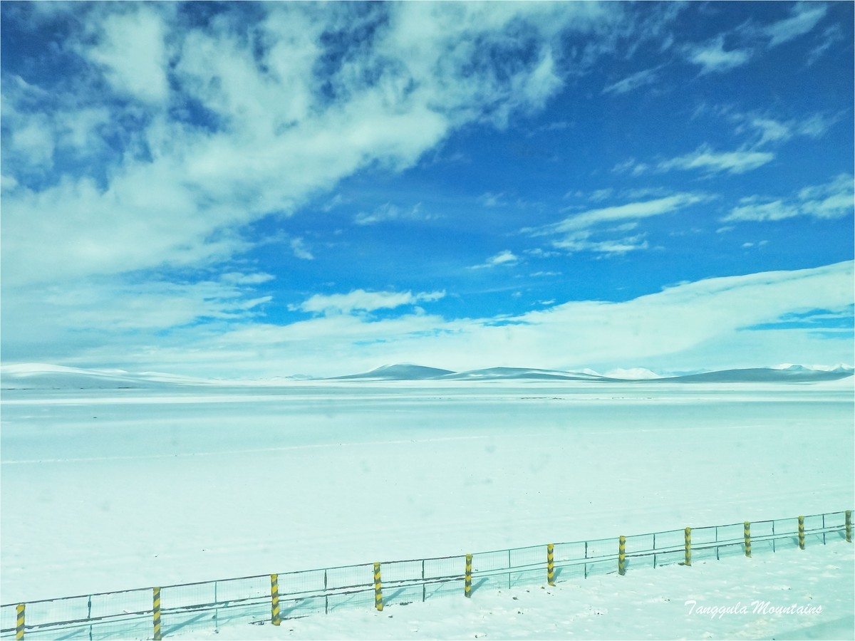 唐古拉山雪茫茫