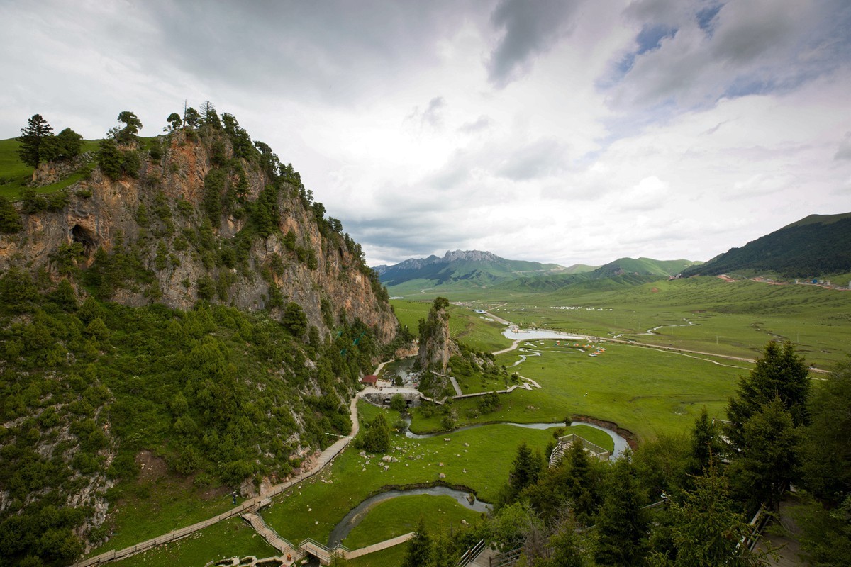 自驾若尔盖—河它温泉谷