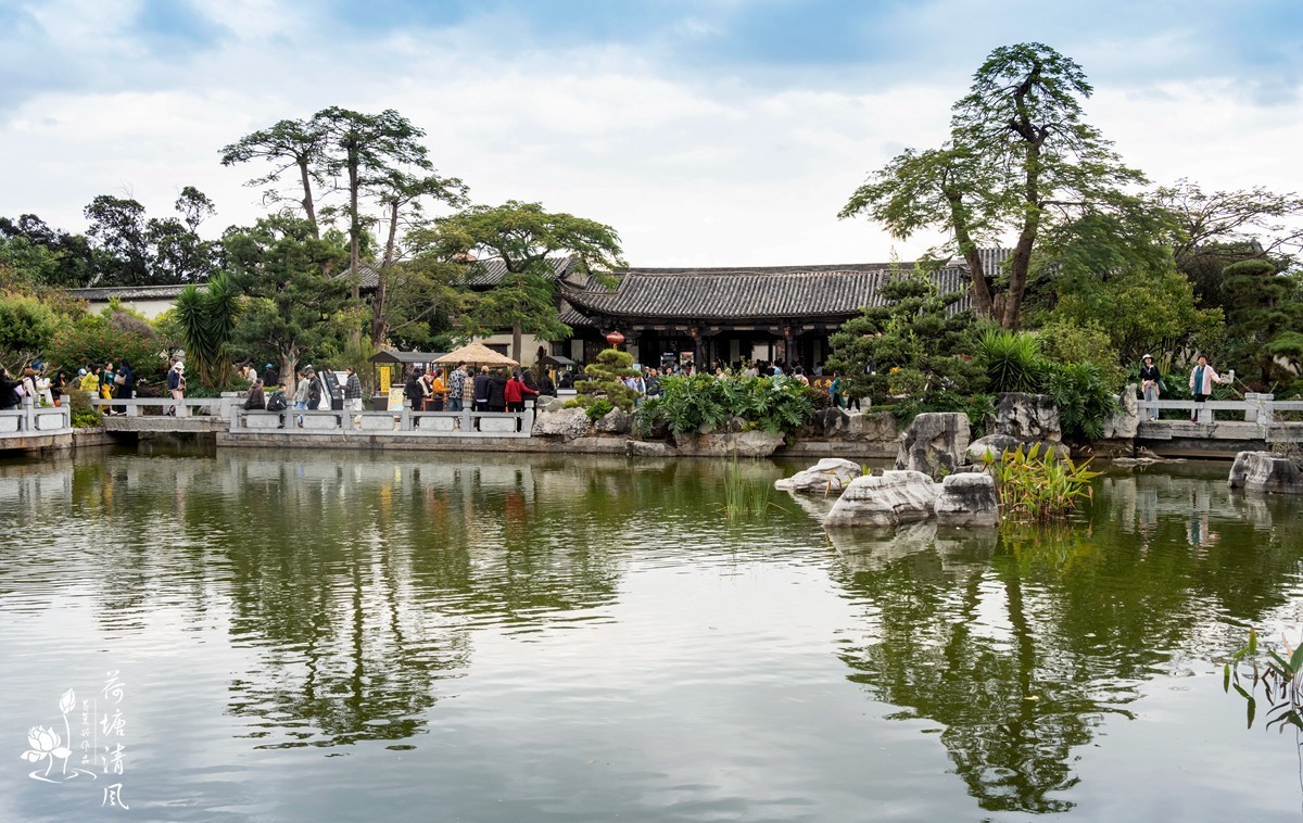 云南建水县，朱家花园。