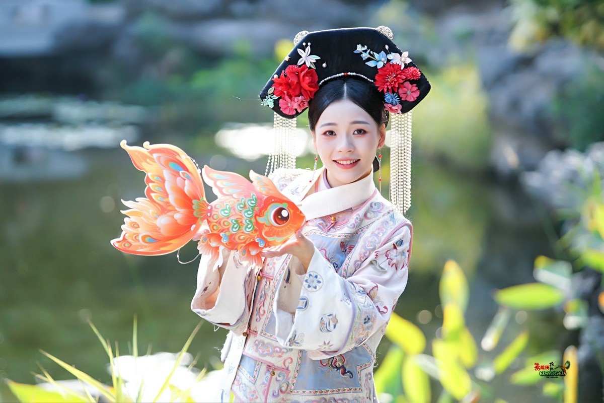 【清汉格格游玩记】---佳佳