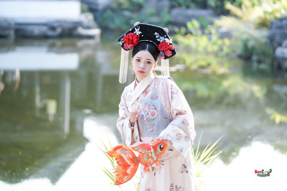 【清汉格格游玩记】---佳佳