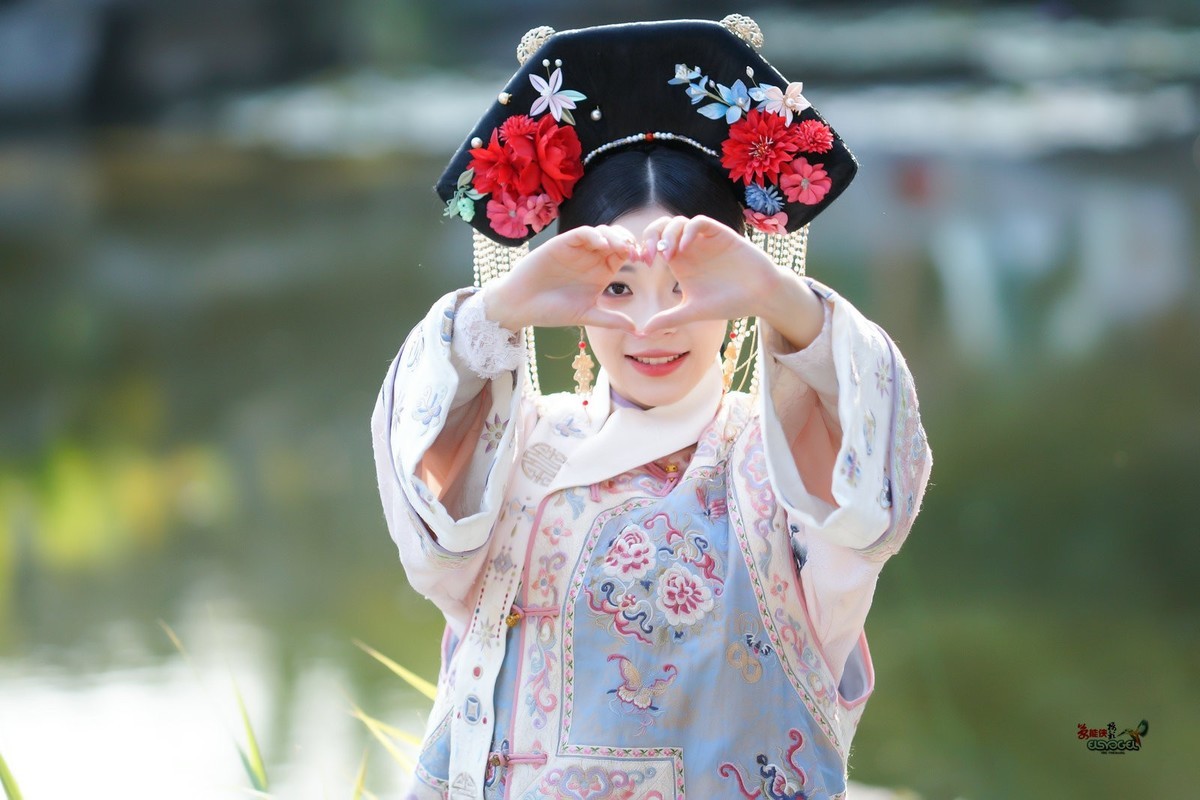 【清汉格格游玩记】---佳佳