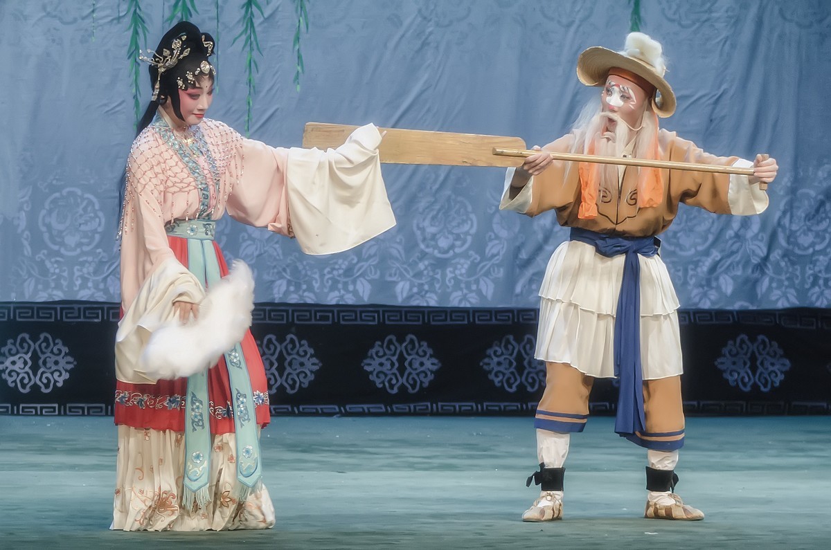 舞台摄影：传统川剧《白蛇传 》之《船舟借伞 · 同舟共渡》