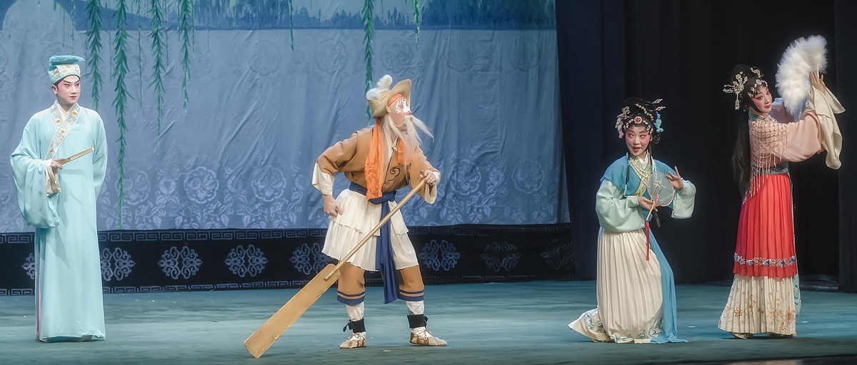 舞台摄影：传统川剧《白蛇传 》之《船舟借伞 · 同舟共渡》