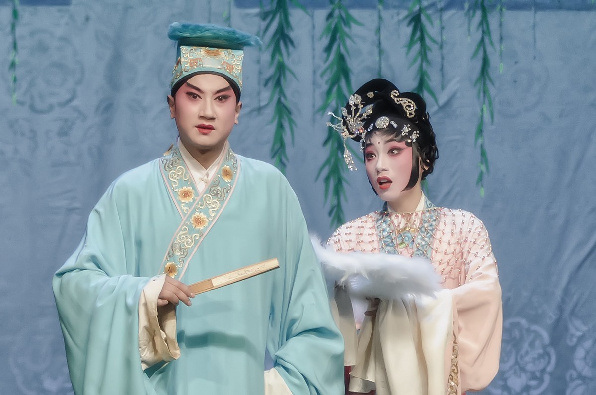 舞台摄影：传统川剧《白蛇传 》之《船舟借伞 · 同舟共渡》