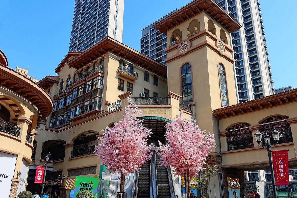 光谷步行街试机