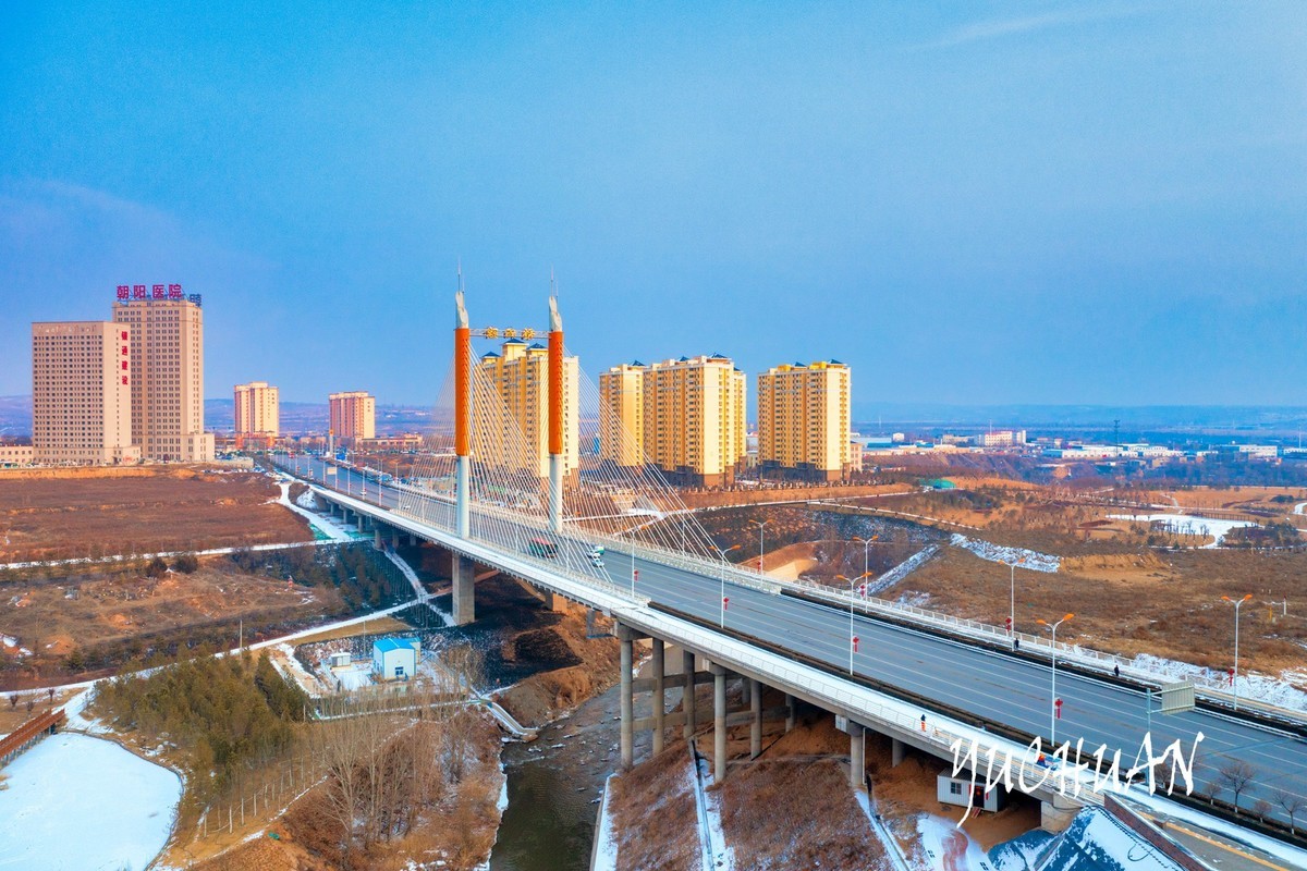 陕西榆林：从古城到新区  钰钏文化