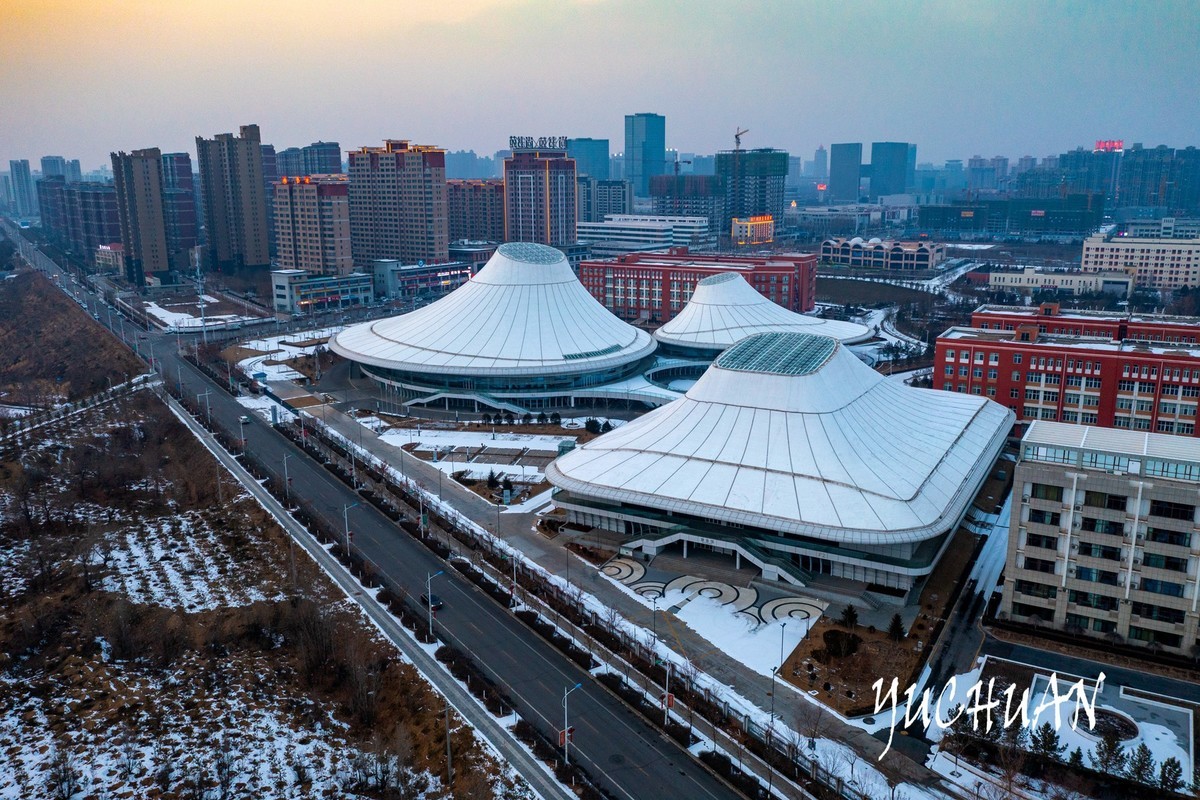 陕西榆林：从古城到新区  钰钏文化