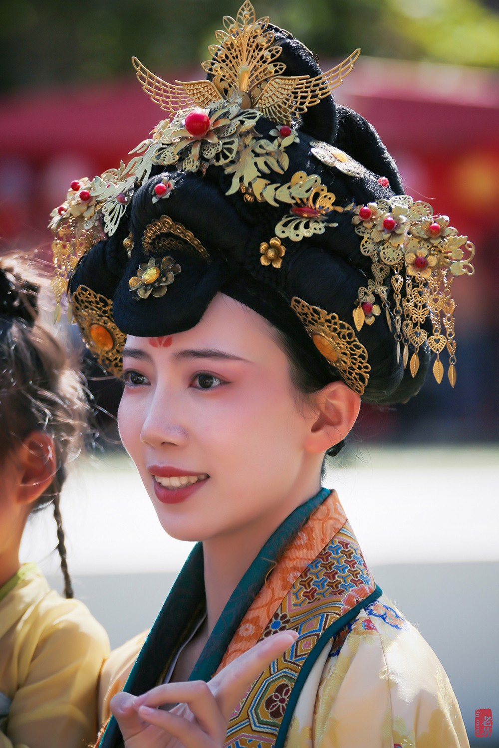 中年油腻男，国庆节追星皮卡晨小姐姐