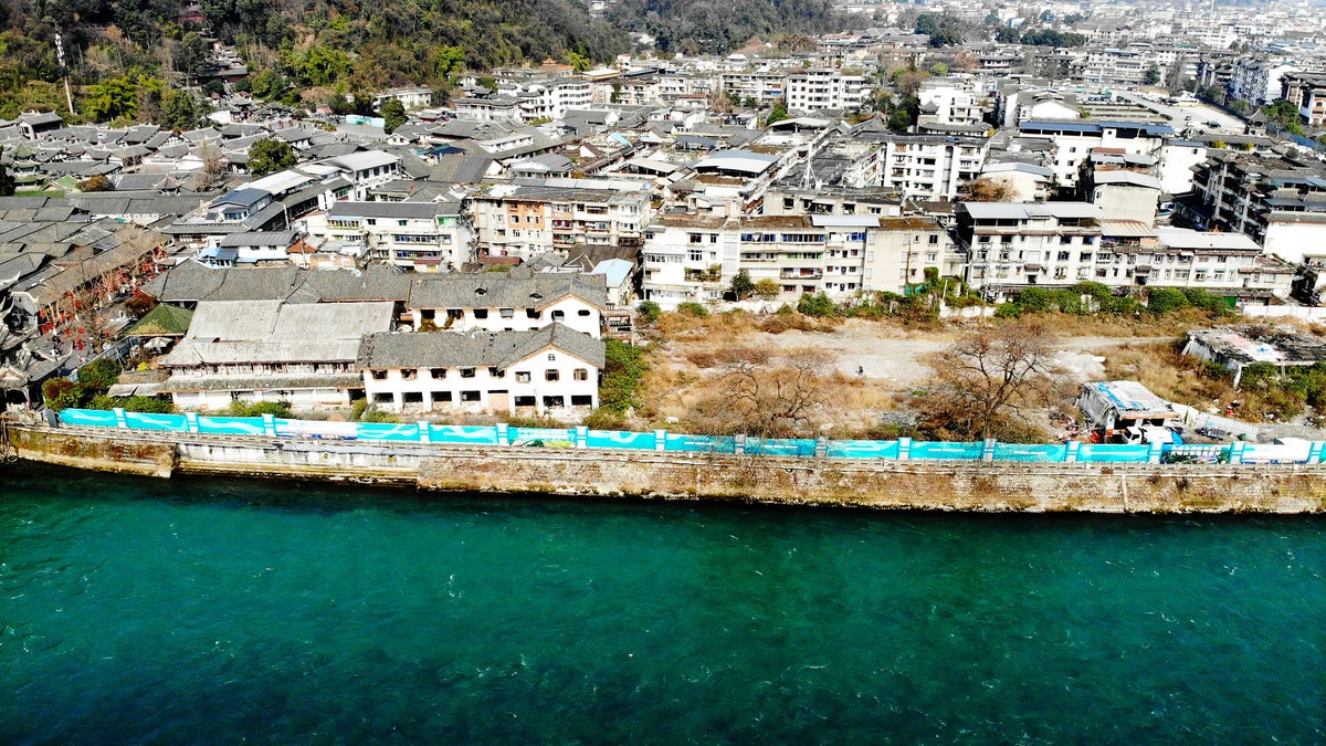 【航拍】俯瞰都江堰岷江水流哗啦啦