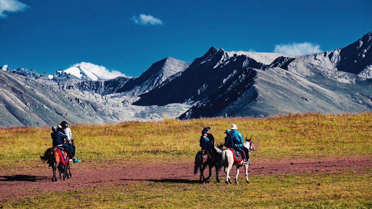 西行漫记一一去看那草原海