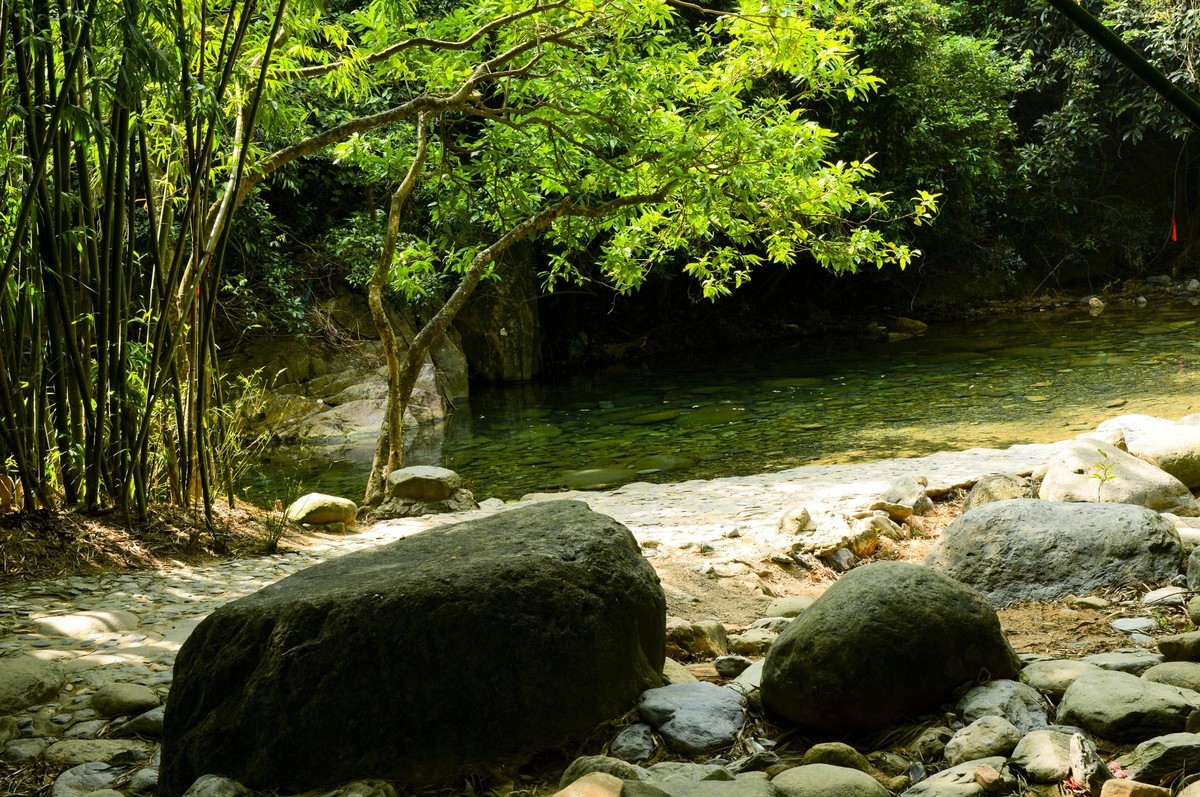 游紫云谷（二）